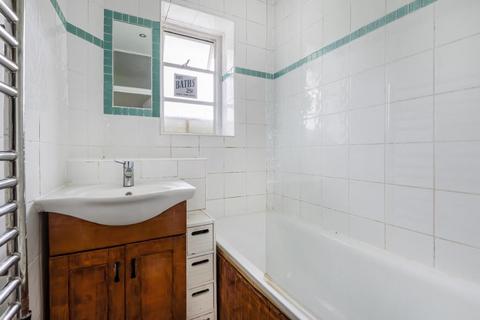 2 bedroom flat for sale, Lyttelton Road,  Hampstead Garden Suburb,  N2