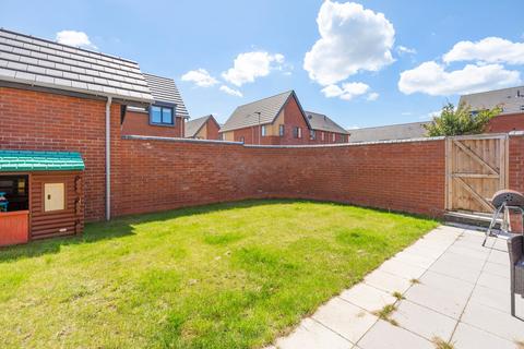 3 bedroom end of terrace house for sale, Blaxter Way, Norwich