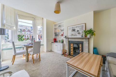 2 bedroom flat to rent, Killyon Road, Clapham, London, SW8