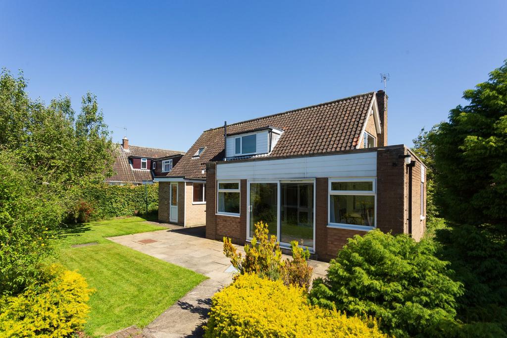 Meadlands, York, YO31 4 bed detached house for sale £450,000