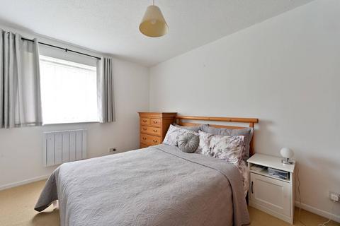 2 bedroom flat for sale, Henfield Road, Wimbledon, London, SW19