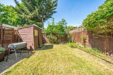 4 Clarence Road, London, W4 3AS