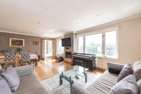 DEVONPORT, 23 SOUTHWICK STREET, London, W2
