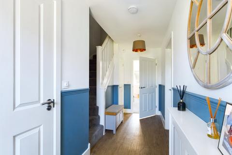 11 Equine Way, Chinnor, OX39 4GB