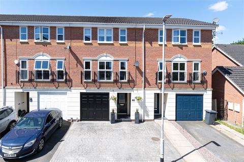 4 bedroom townhouse for sale, The Grange, Carlton, Wakefield, West Yorkshire