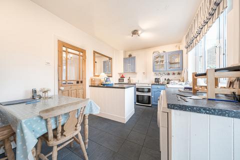 54 Beverley Road, Ruislip, HA4 9AW