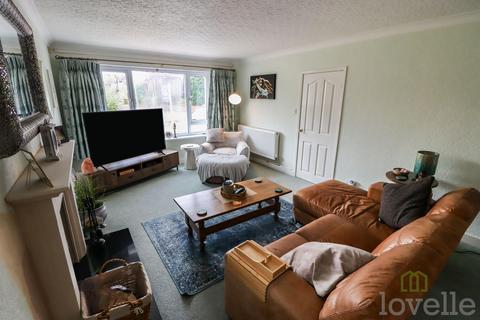 2 bedroom detached house for sale, Swallowbeck Avenue, Lincoln LN6