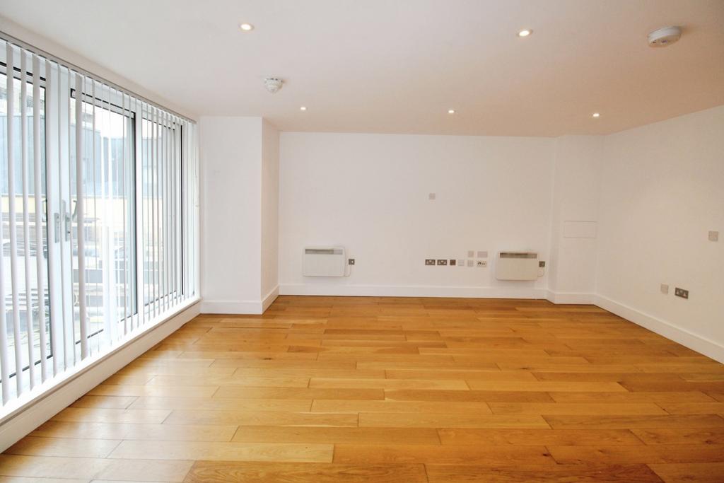 Kitchen/Reception