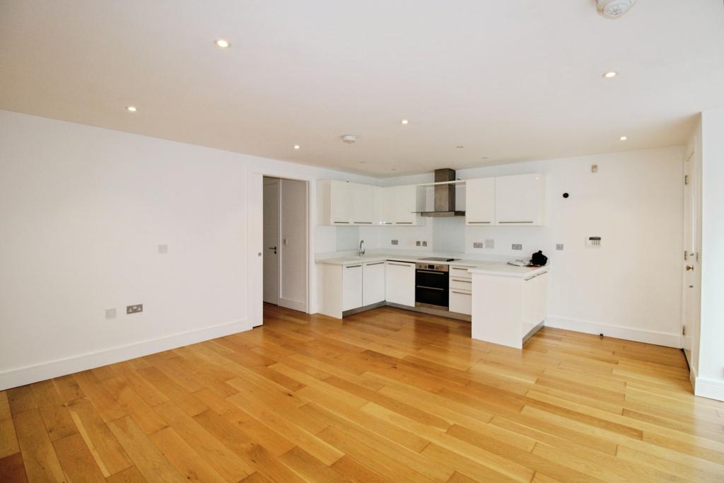 Kitchen/Reception