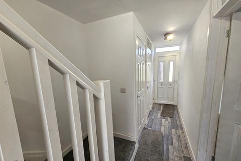 4 bedroom terraced house for sale, Warwick Court, Loughborough