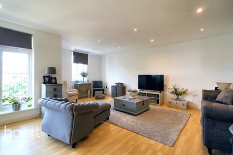 2 bedroom apartment for sale, The Boulevard, Greenhithe