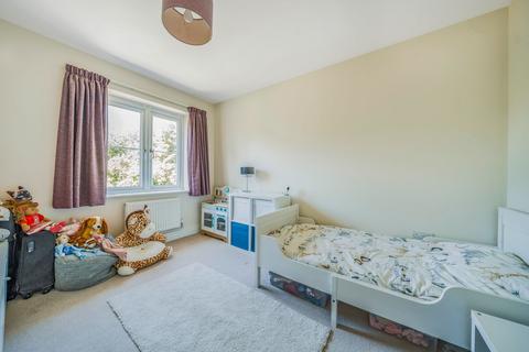 24 Edwards Close, Broadbridge Heath, Horsham, RH12 3PL