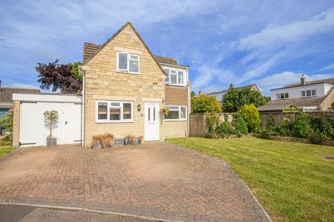 3 bedroom detached house to rent, The Dawneys, Crudwell, SN16