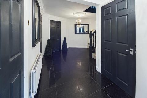 172 Chester Road, Wrexham, LL12 8DS