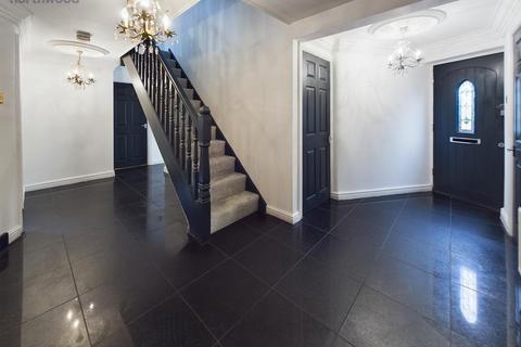 172 Chester Road, Wrexham, LL12 8DS