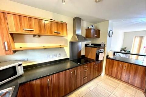 4 bedroom end of terrace house to rent, Cable Place, Hunslet, Leeds, LS10 1GE