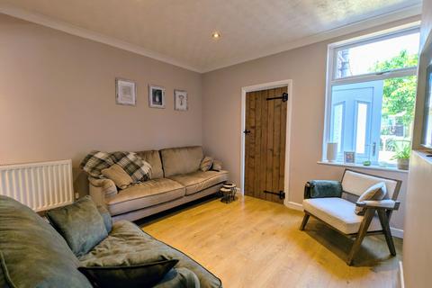 2 bedroom semi-detached house for sale, New Street, Two Gates, B77