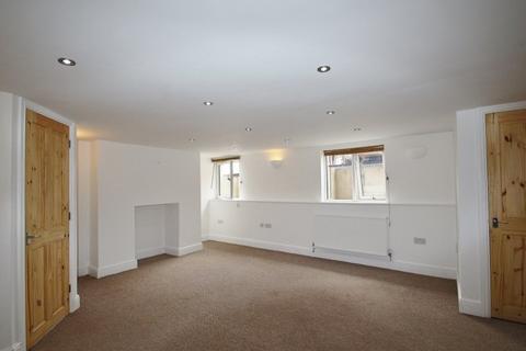 3 bedroom terraced house to rent, Park Street, Cheltenham, GL50