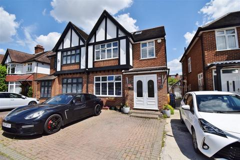 5 bedroom semi-detached house for sale, George V Avenue, Pinner