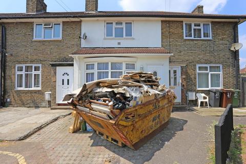 2 bedroom terraced house to rent, Darcy Gardens, Dagenham