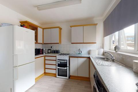 2 bedroom maisonette for sale, West Cliff Road, Broadstairs, CT10