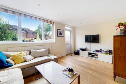 3 bedroom house to rent, Radcliffe Path, Battersea, London, SW8