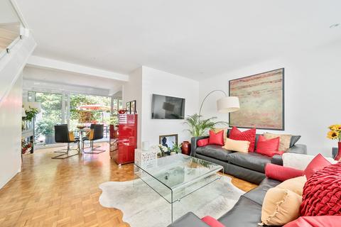 3 bedroom end of terrace house for sale, The Cedars, Adelaide Road, Teddington, TW11