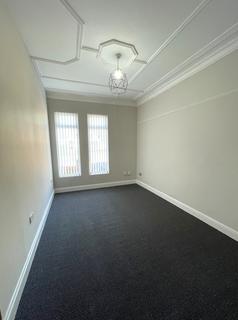 2 bedroom flat to rent, 25 Warwick Drive, Wallasey CH45