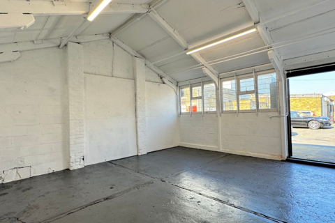 Industrial unit to rent, Warspite Road, London SE18