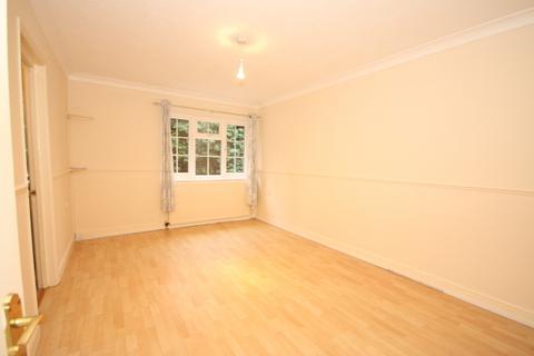 1 bedroom flat to rent, Mount Hermon Road, Woking GU22