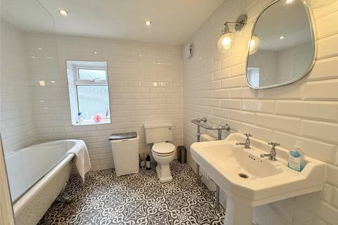 2 bedroom terraced house for sale, Alabama Street, Plumstead Common, SE18