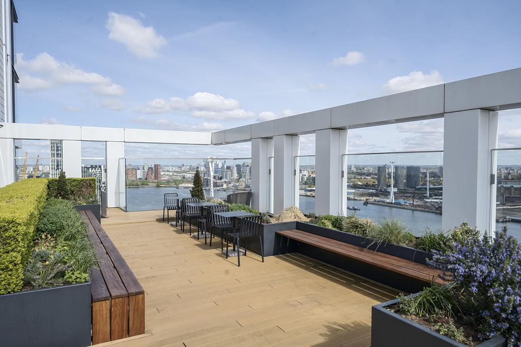 23rd Floor Terrace.jpg