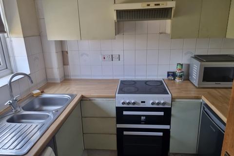 1 bedroom flat to rent, Ilford, IG1