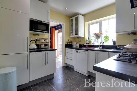 2 bedroom end of terrace house for sale, Cotswold Gardens, Hutton, CM13