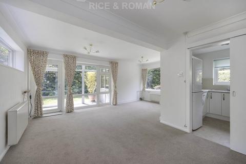 1 bedroom retirement property for sale, Queens Drive, Leatherhead KT22