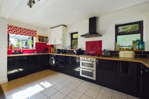 4 bedroom end of terrace house for sale, Sherborne Road, Basingstoke, RG21