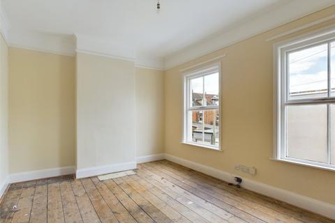 3 Dinely Street, Gloucester, GL1 4EJ
