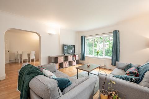 3 bedroom flat for sale, 9/5 Cargilfield View, Edinburgh, EH4