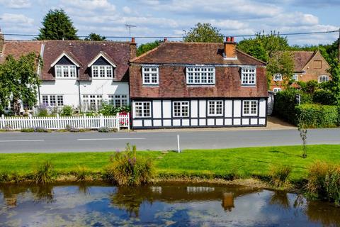 4 bedroom detached house for sale, Village Road, Coleshill