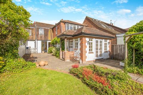 4 bedroom detached house for sale, Village Road, Coleshill