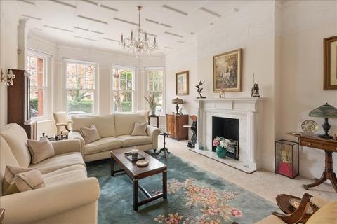 4 bedroom apartment for sale, London W14