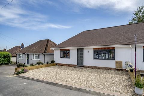 3 bedroom bungalow for sale, Hale Reeds, Farnham, Surrey, GU9