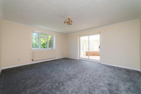 3 bedroom detached bungalow for sale, Rosemary Gardens, Whitstable, CT5