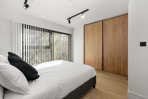 1 bedroom apartment to rent, 151 Tower Bridge Road, London, SE1