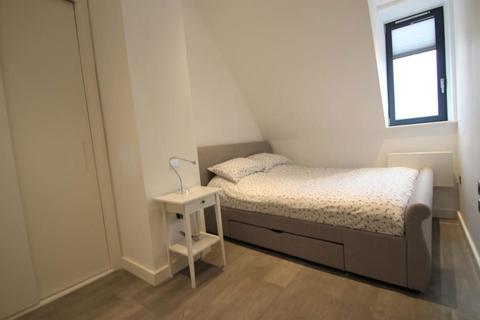 2 bedroom flat for sale, 50 Wellingon street, Slough, ., SL1 1YL