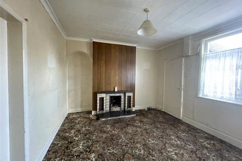 3 bedroom terraced house for sale, Central Drive, Shirebrook, Mansfield, Derbyshire, NG20