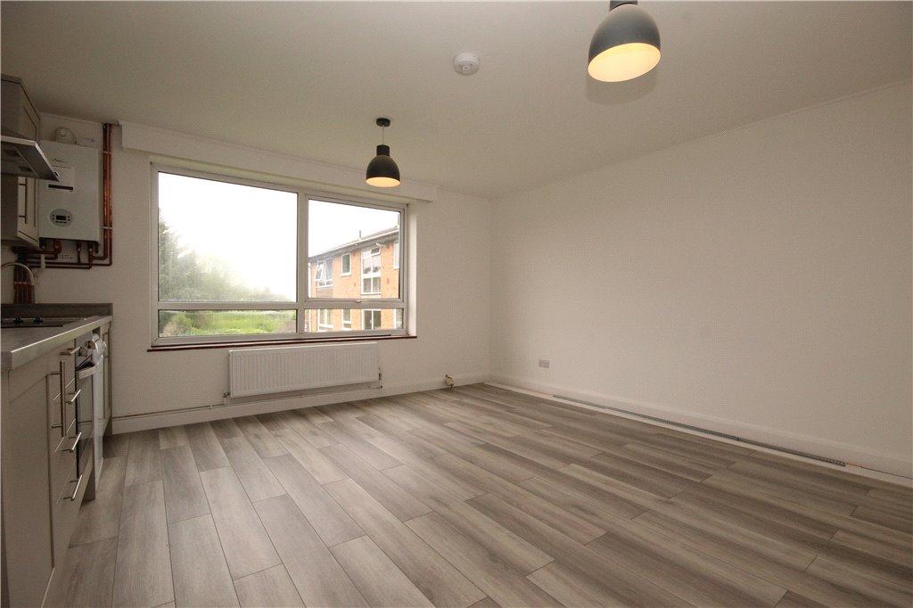 Living/Kitchen