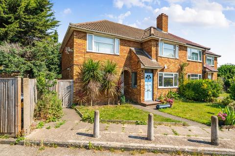 5 Briar Close, Isleworth, TW7 7LF
