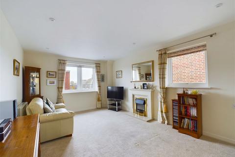 1 bedroom flat for sale, Amelia Court, Union Place, Worthing BN11 1AH