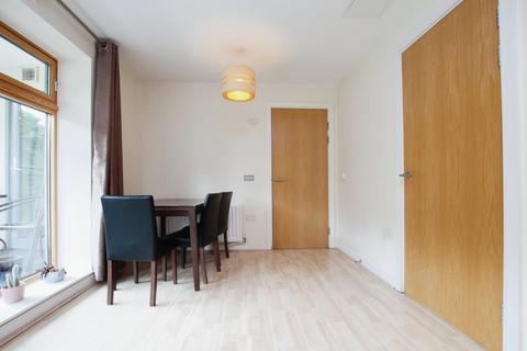 2 bedroom apartment to rent, Broad Weir, Bristol BS1
